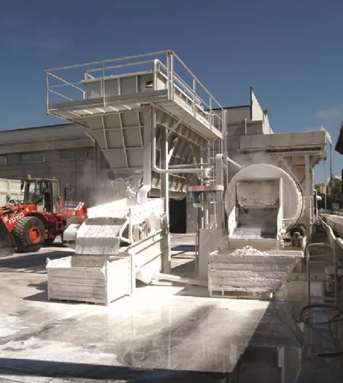 艺涂装 三五十万大单不断 扒一扒小蜜蜂那些事儿