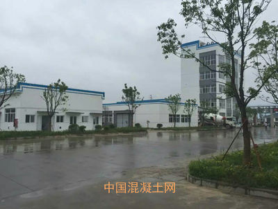 特俪净TM-JS 新型聚羧酸还原剂在高效混凝土减水剂生产中的应用